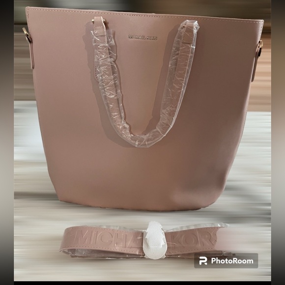 New Michael Kors Blush Pink Tote Crossbody Shopper Travel Bag - Picture 4 of 11